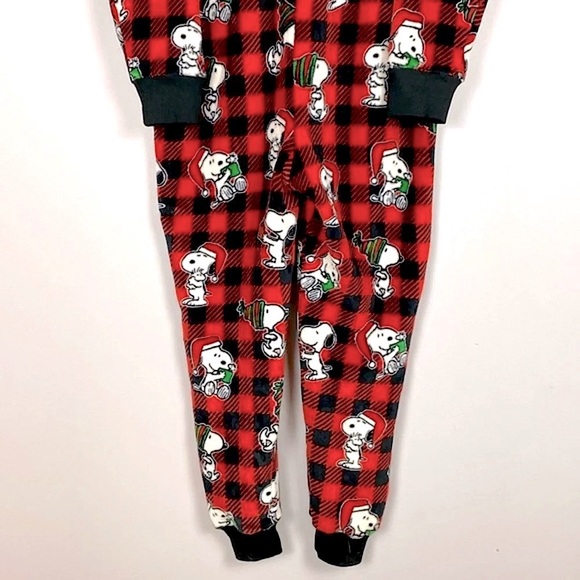 Munki Munki Peanuts Buffalo plaid Hooded Onesie Snoopy size Large pajamas - Picture 7 of 11